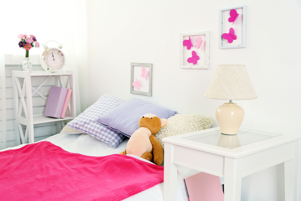 Beautiful pink teenage girls bedroom
